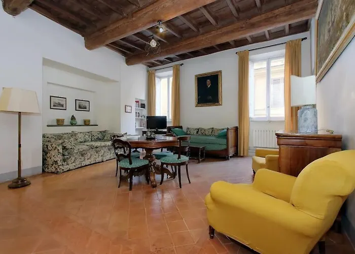 Apartment Navona Elegant Two Bedroom *